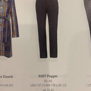 Cabi Black Pogger pants, size XS